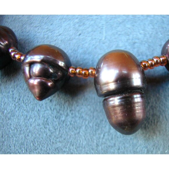 Brown Freshwater Pearl Shell Necklace W/ Toggle Clasp - Picture 2 of 4